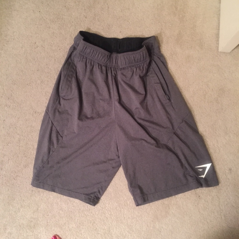 Grey shorts